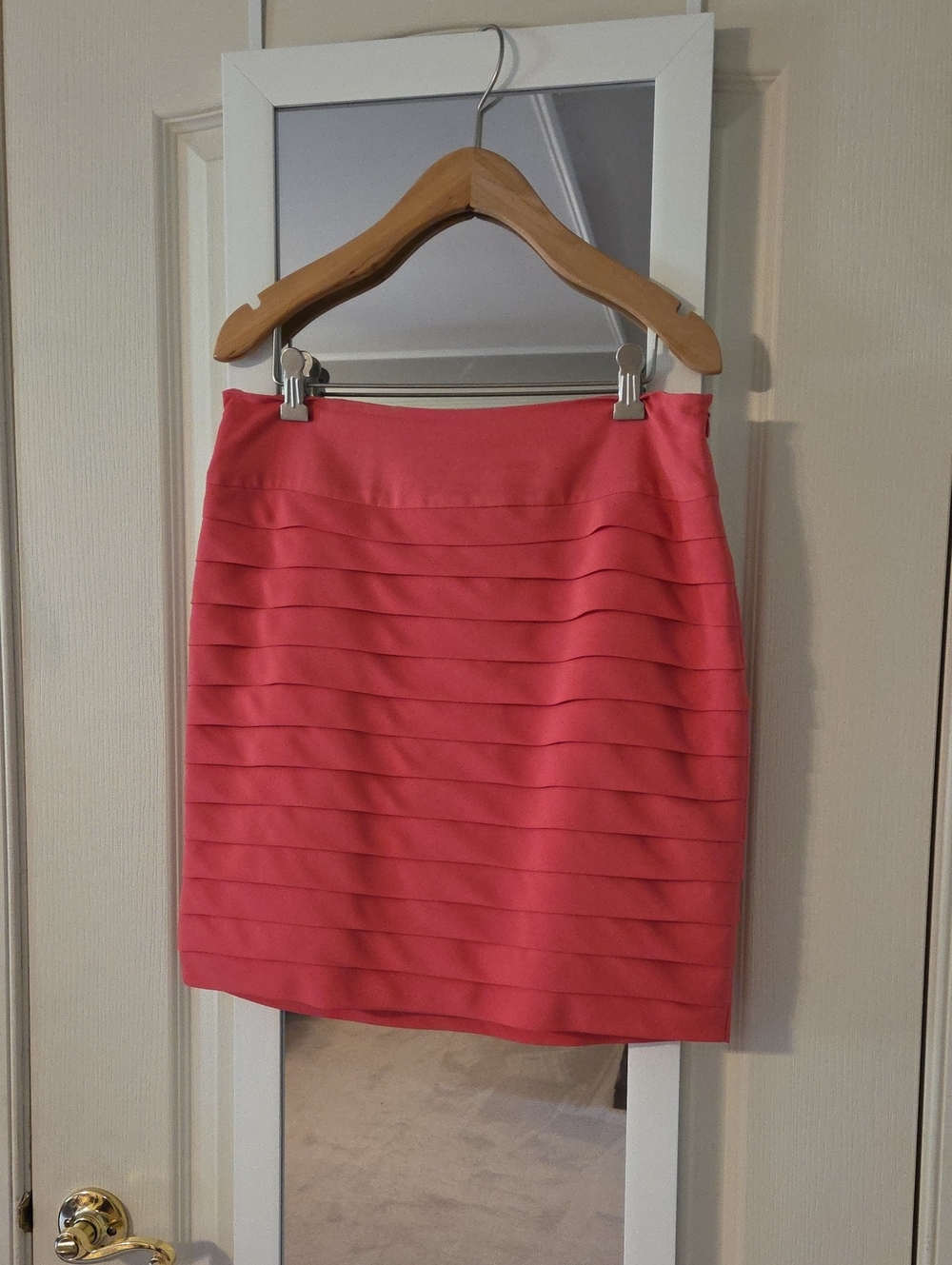 Merona Coral Pink Layered Bandage Mini Skirt - Sz 8